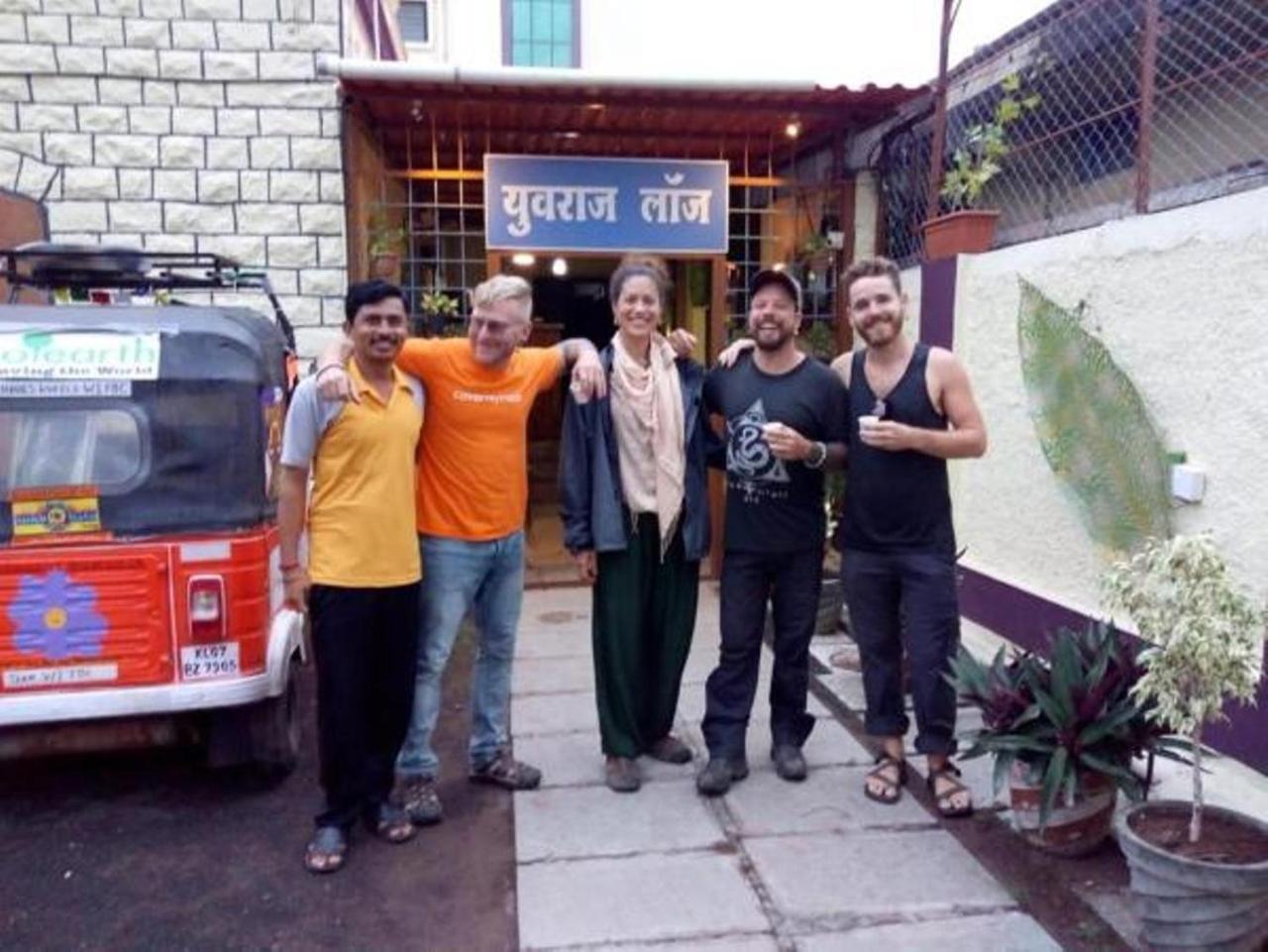 Yuvraj Lodge Osmanabad Экстерьер фото